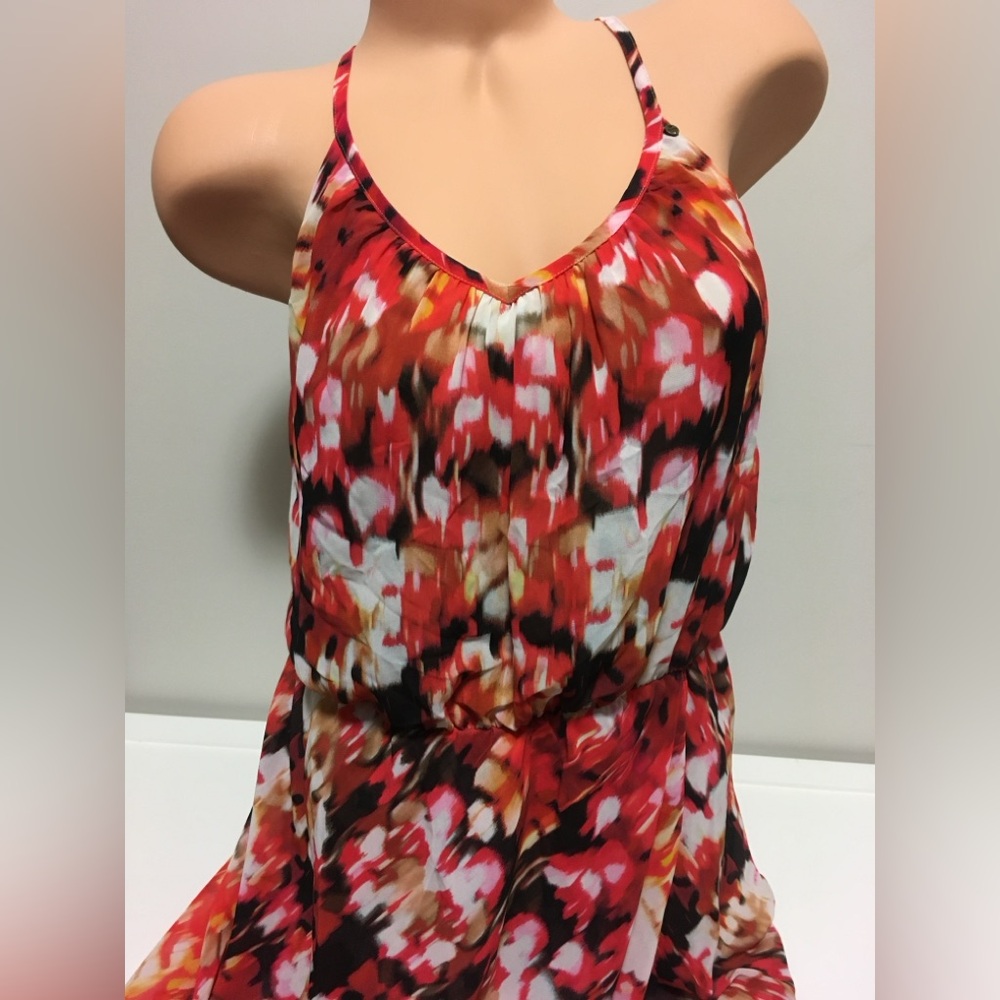 🆕GUESS - M - NWT - RED MULTI CHIFFON HIGH-LO / MAXI DRESS - Picture 12 of 16